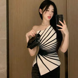 Lubintang Chic Fashion Women Slim Skew Collar Y2k Korean Irregular Design T-Shirts Streetwear Sexy Sleeveless Striped Top Mujer