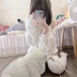 Lubintang White Off Shoulder Hoodie Sweatshirt 2024 Autumn New Fluffy Thicked Warm Tops Women Y2k E-Girl Long Sleeve Sweatshirts