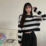 Lubintang Cropped Sweater Sexy Tops Women Black White Striped Pullover Knitted Sweater Women Korean Jumper Y2K Wholesale Goth